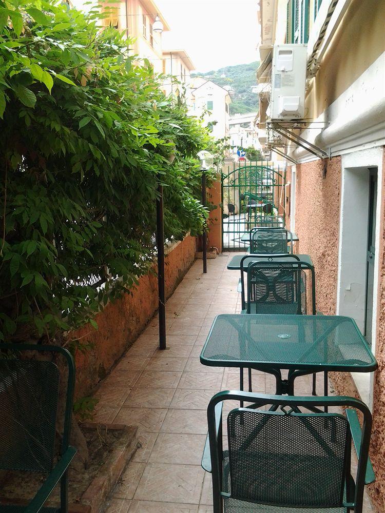 Hotel Lady Susanna Varazze Exterior foto